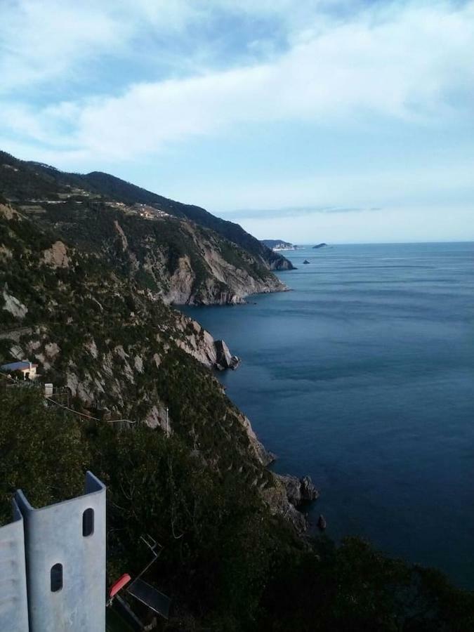 Ca'La Luna - In Centro Con Terrazza Apartamento Riomaggiore Exterior foto