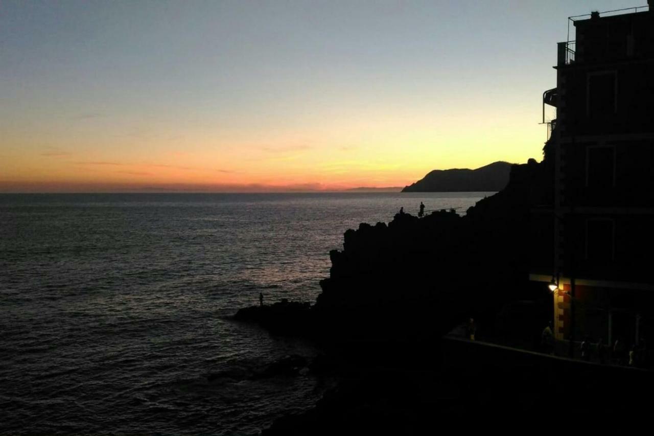 Ca'La Luna - In Centro Con Terrazza Apartamento Riomaggiore Exterior foto